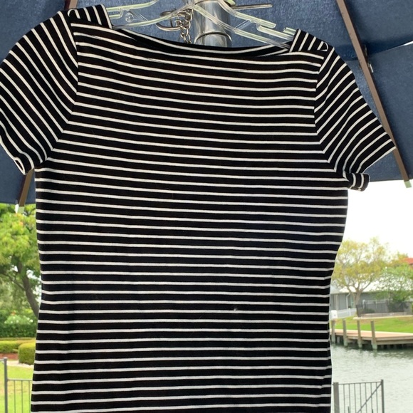 Black and white stripped tee - Picture 1 of 2